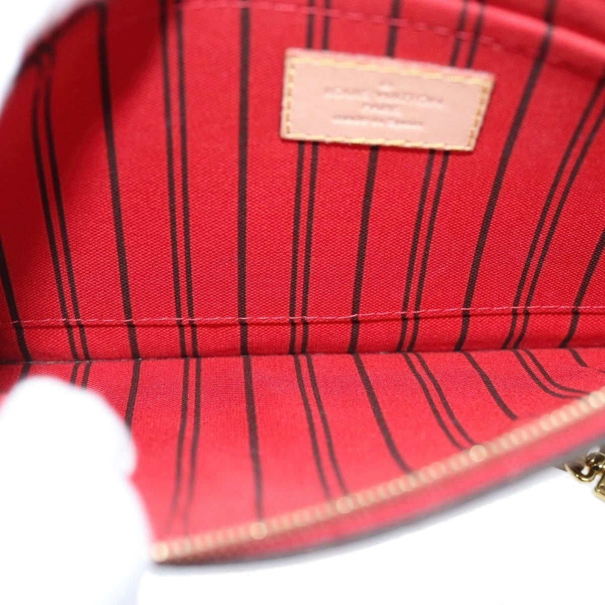 Louis Vuitton Monogram Neverfull MM Tote Bag with Accessory Pouch